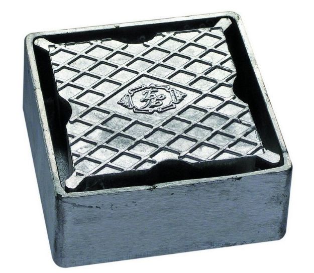 Kép Csatornatönk 210 típus 210x210mm, 110mm-es csonkkal
