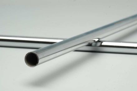 Mutassa a/az 15*600mm krómozott összekötő cső, réz részleteit Kép 15*600mm krómozott összekötő cső, réz