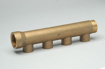 Mutassa a/az 1˝ osztó-gyűjtő, 4*3/4˝ EK külső menettel, réz részleteit Kép 1˝ osztó-gyűjtő, 4*3/4˝ EK külső menettel, réz