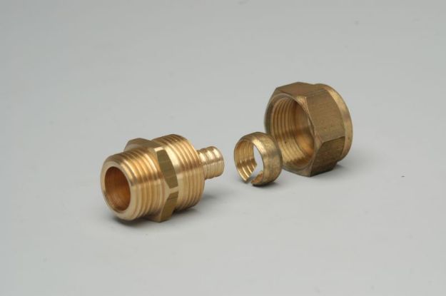 Kép 1/2˝*20/16mm KM padlófütéscső csatlakozó, réz
