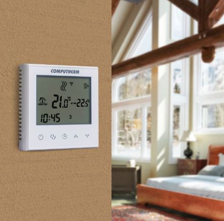 Mutassa a/az Computherm (E280) Wifi termosztát radiátoros és padlófűtési rendszerekhez. részleteit Kép Computherm (E280) Wifi termosztát radiátoros és padlófűtési rendszerekhez.