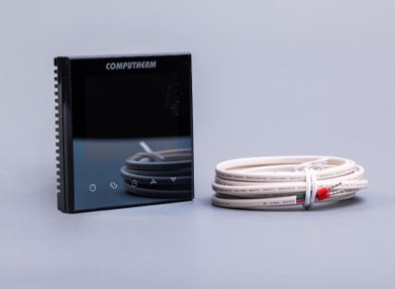 Mutassa a/az Computherm (E300) Wifi termosztát radiátoros és padlófűtési rendszerekhez. részleteit Kép Computherm (E300) Wifi termosztát radiátoros és padlófűtési rendszerekhez.