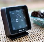 Kép Honeywell Lyric T6R Wi-Fi rádiófrekvenciás okostermosztát szett